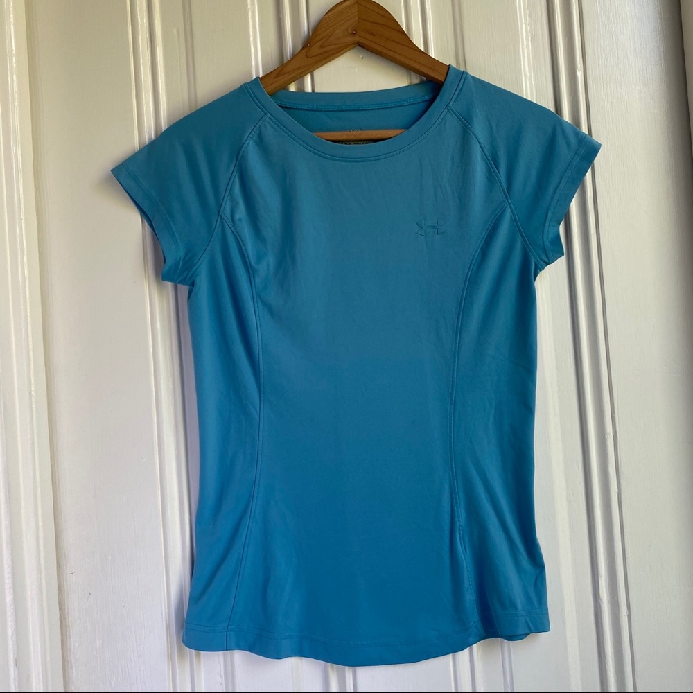Under Armour heatgear Blue Short Sleeve Activewear Shirt
